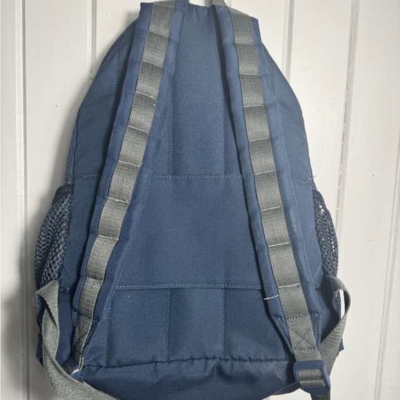 STATE Classic Blue and Red Men's Backpack - Picture 2 of 6